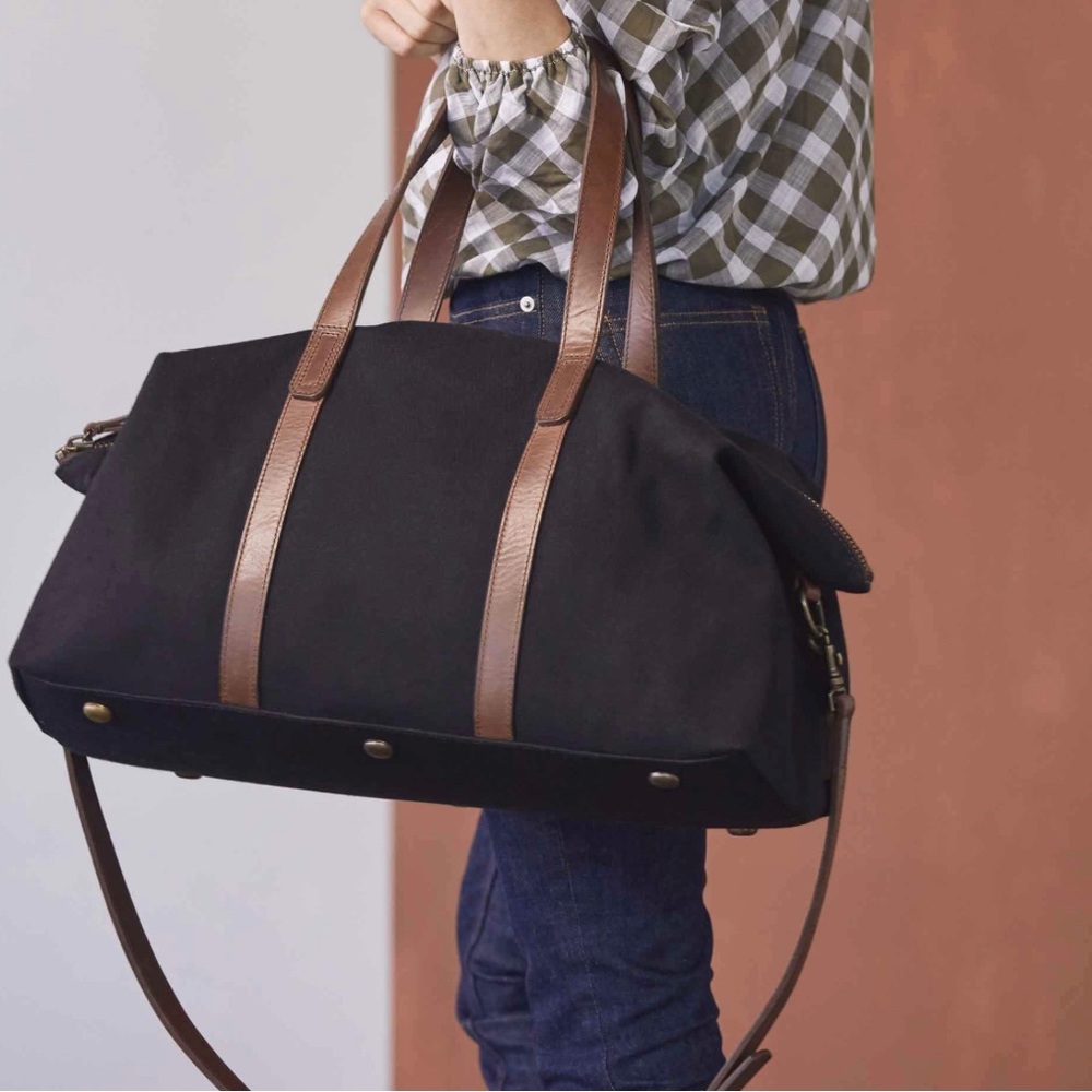 Nisolo weekender